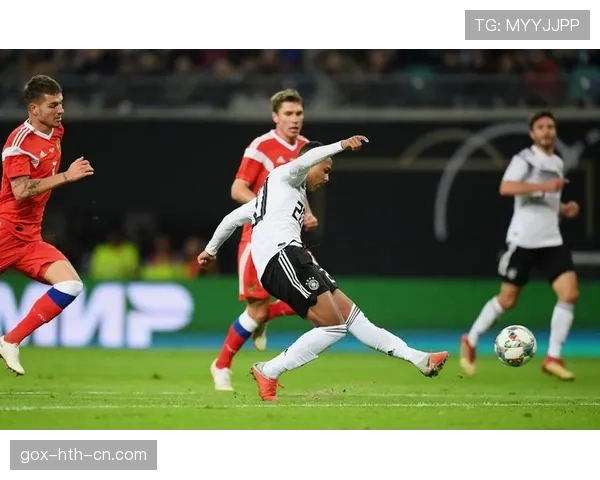 格纳布里右路突破效率提升：盘带撕防线能力为何更胜上赛季？